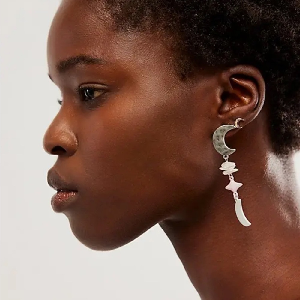 NWT Free People dangle eclipse moon Celestial Earrings